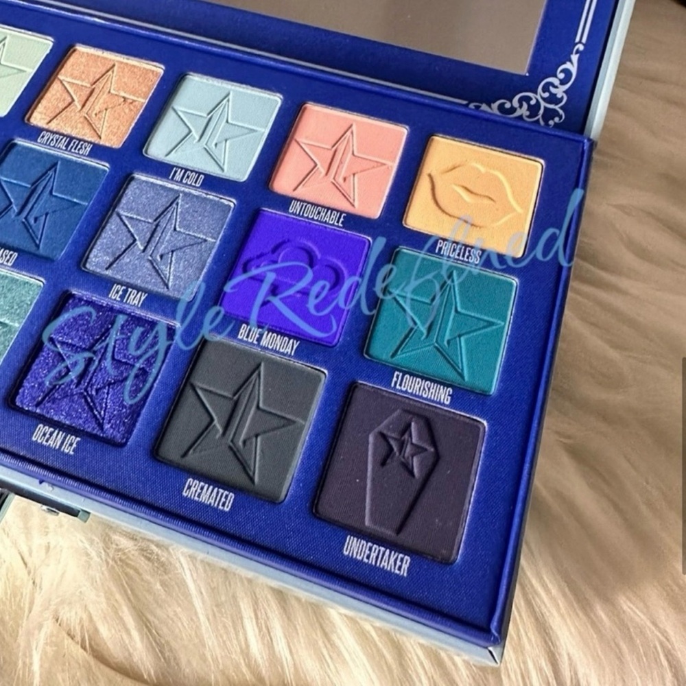 Jeffree Star Blue Blood Eyeshadow Palette - Picture 9 of 10